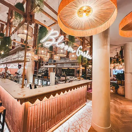 Hotel Bloom House & Paris